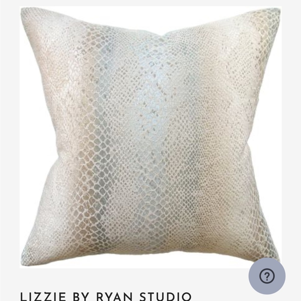 Ryan studio Lizzie 21x21 down filled pillow - Picture 5 of 5